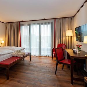 Deluxe Zimmer mit Kingsize-Bett