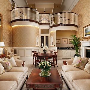 Royal Suite