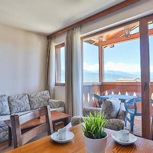 Studio Balcony