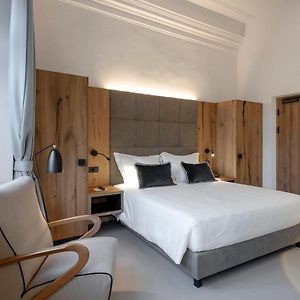 Standard Zimmer mit Kingsize-Bett
