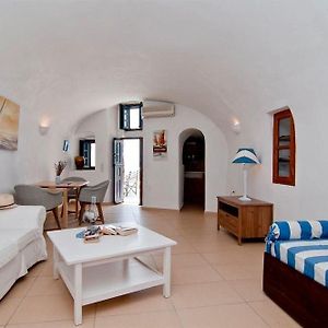 Honeymoon Cave Suite