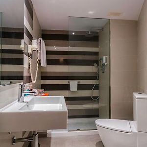 Single Room Interior View