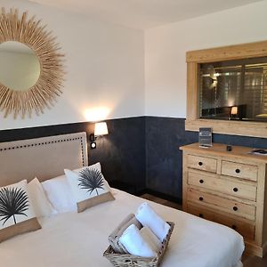Chambre Standarde Lit King-Size
