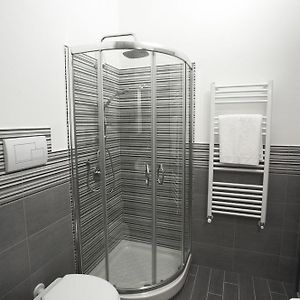 Private Bathroom Quadruple Room