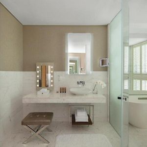 Premiere Suite