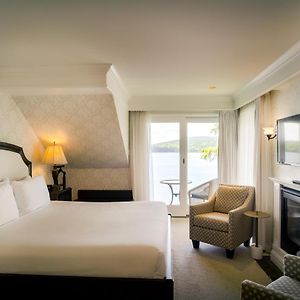 Deluxe Room Lake View