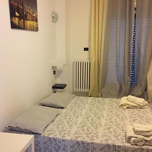 Camera standard con letto king size