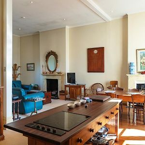 Two-Bedroom Penthouse Apartment Residency Spa Bath