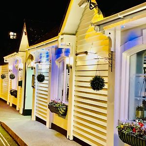 Ashbys Accommodation & Spa Hire