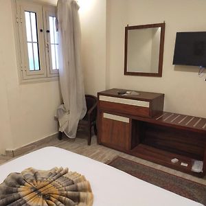 Three-Bedroom Apartment Sea View