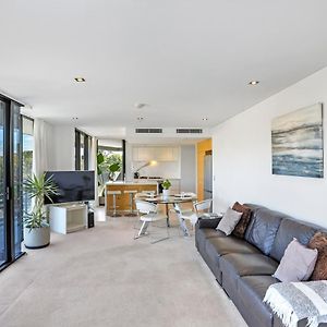 Luxury One-Bedroom Apartment