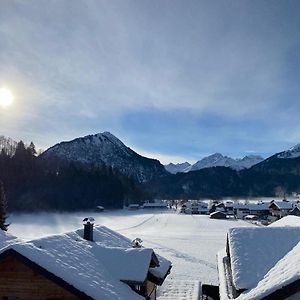 Deluxe Zimmer mit Kingsize-Bett