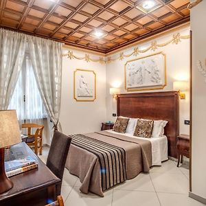 Camera con letto king size