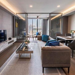 Executive Studio