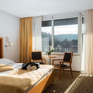 Camera con letto king size