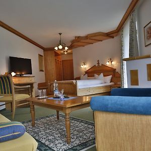 Großes Doppelzimmer