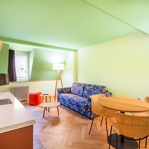 Studio de Luxe