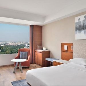 King Room Pool View