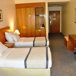 Standard Zimmer mit zwei Einzelbetten