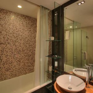 Ambient Double Room complimentary Happy Hours 11 on Alcoholic Beverages on Food & Beverages a Buffet spread