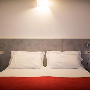 Camera comfort con letto queen size