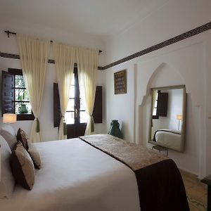 Chambre Standarde Lit King-Size