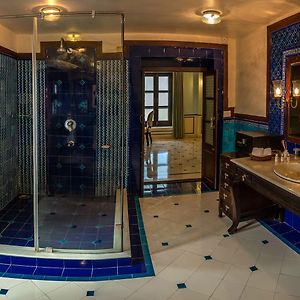 Heritage Premium Suite