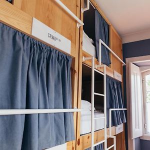 Bed 6-Bed Mixed Dormitory Room