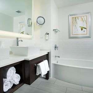 Classic  King Room Hearing accessible