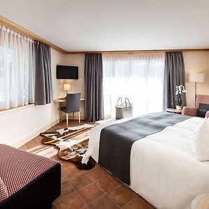 Mini King Suite