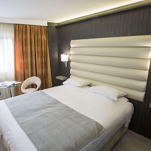 Privilege Zimmer mit zwei Einzelbetten