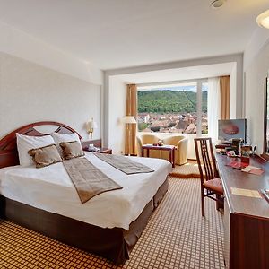 Queen Double Room Spa Access