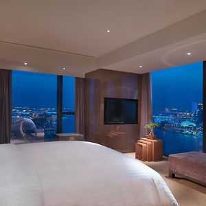 Executive King Suite