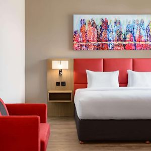 King Room Mobility Access