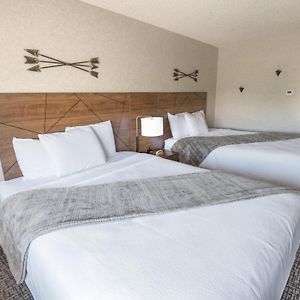 Queen Room Two Queen Beds