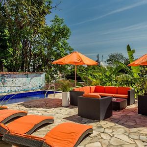 Casajomo Art, Food & Music B&B