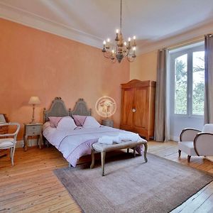 chambre double avec salle d`eau privative