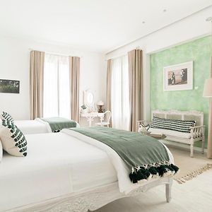 Superior King Suite