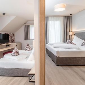 Familien-Zimmer