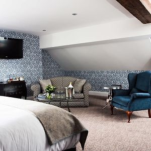 Apartament z łóżkiem king-size