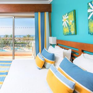 Superior One-Bedroom Apartment Sea View