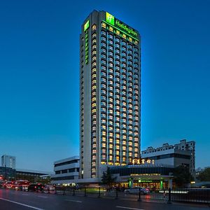 Holiday Inn Shanghai Huaxia By Ihg - Overlooking City Scenery At Sky View Restaurant
