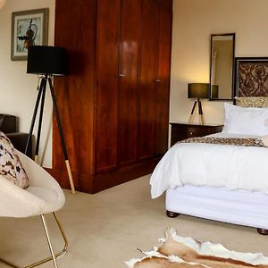 Executive King Room