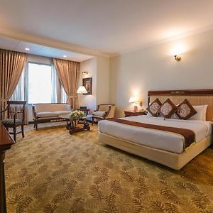 Crown Suite