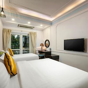 Premium Twin Room