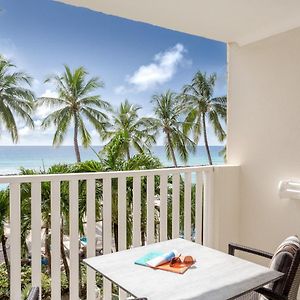 Deluxe Oceanfront Room