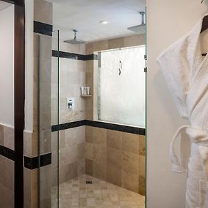 Preferred Club Deluxe Ocean View Double Beds