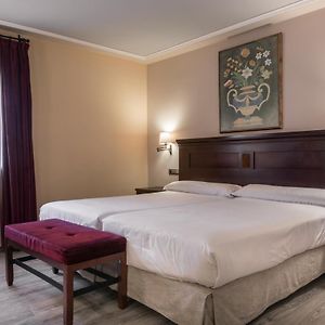 Habitación con Cama King