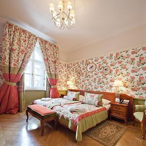 Studio de Luxe