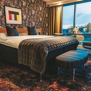 Double Room Terrace Excluding entré Pool club